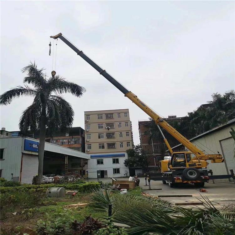 常州天宁12吨吊车出租一天的收费标准是什么