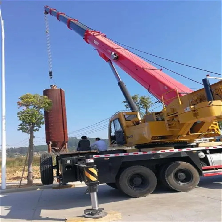 常州天宁专业吊车租赁多少钱